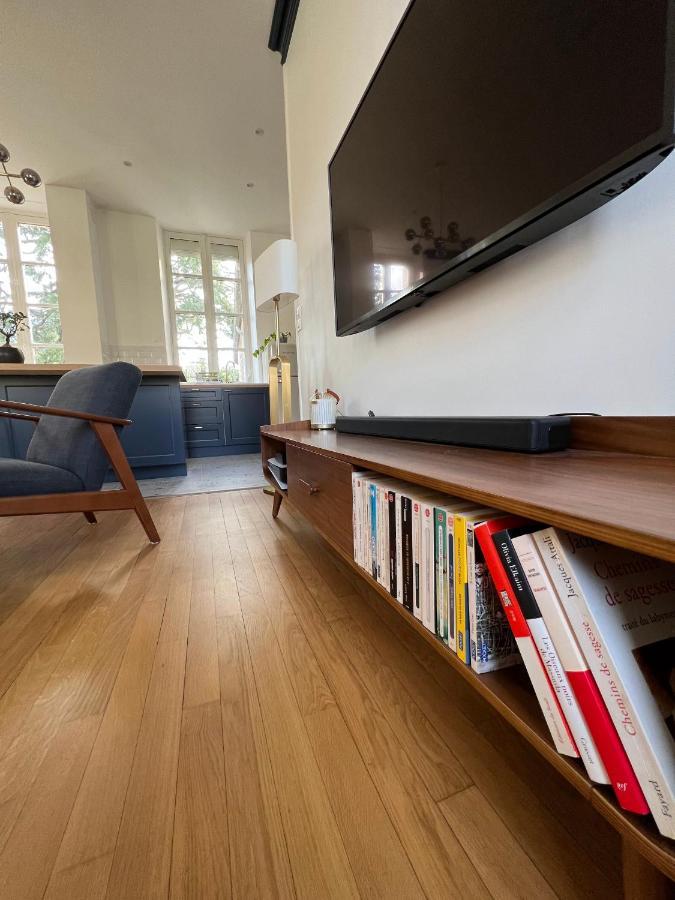Bright Apt 70M2 In Bayeux Historic Center W Pkg 外观 照片